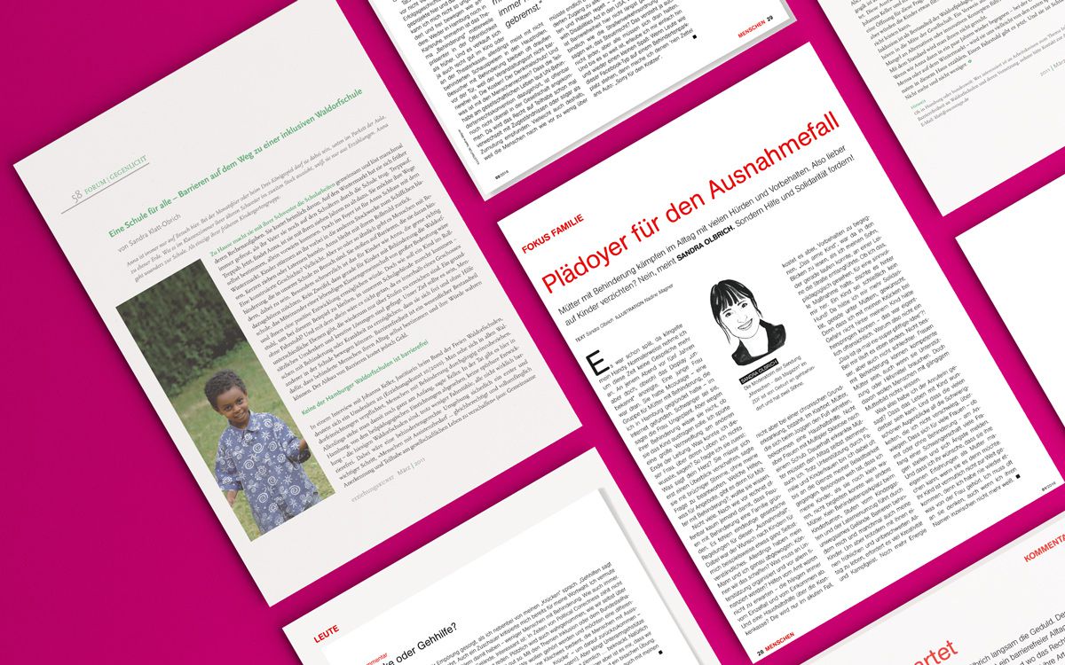 Das Foto zeigt eine Collage aus Texten, die Sandra Olbrich in verschiedenen Printmedien zu den Themen Teilhabe und Barrierefreiheit veröffentlichte.